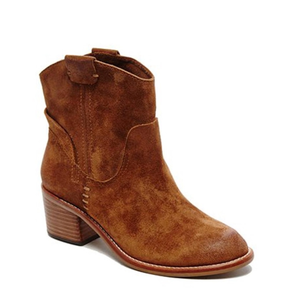 Dolce Vita Grayden suede bootie Size 10